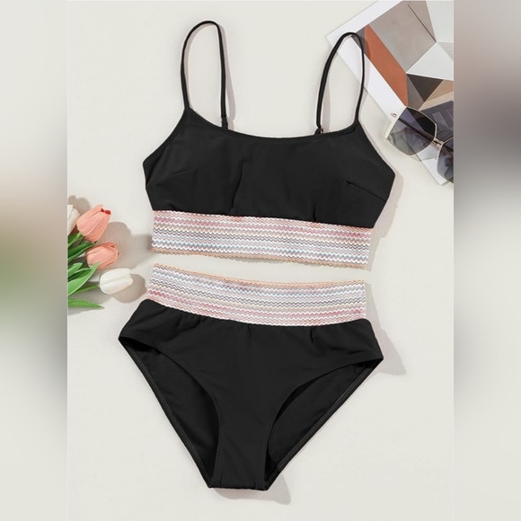 Medium Bikini Set Colorblock Trim 2 Piece High Waisted Swimsuit - Picture 6 of 9